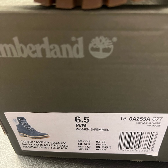 Timberland - Size: 6.5 - Brand new in box - Picture 6 of 6